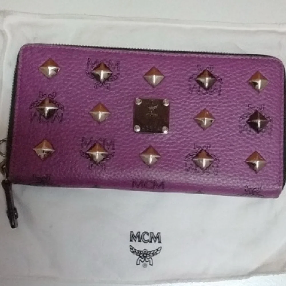 🦄MCM WINNER @THECOMICNERD17 - Picture 3 of 17